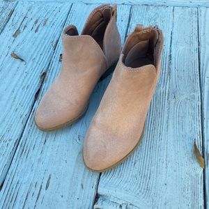 Old Navy girls booties , pinkish tan